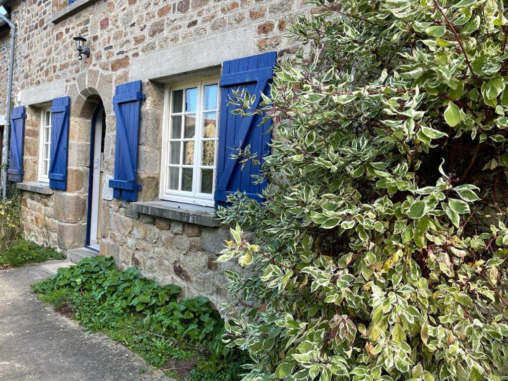 Baie Du Mont Saint Michel - 6 Personnes - Spa Privatif Roz-sur-Couesnon Exteriör bild
